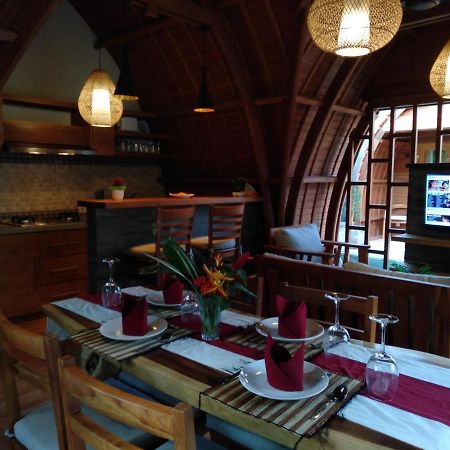 Villa Lumbung Amertha Sari Lovina Zewnętrze zdjęcie